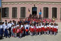 MUSTAFA NECATİ - (Özel) Görünce İnanamadılar, Hemen Telefonlara Sarıldılar