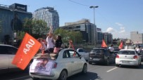 MEZUNIYET - (Özel) İstanbul'da Lise Öğrencilerinin Lüks Araçlarla Tehlikeli Mezuniyet Kutlaması Kamerada