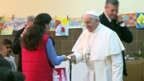 ORTODOKS - Papa Franciscus Bulgaristan'da Mülteci Kampını Ziyaret Etti