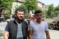 SAKARYA CADDESİ - Sakarya'daki Kavgada Kan Aktı Açıklaması 1 Ölü