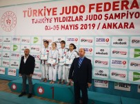 YUNUSEMRE - Yunusemreli Judocular Ankara'dan Derecelerle Döndü