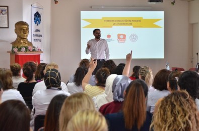 Adana'da 'Yemek Denge Eğitim Projesi Veli Buluşmaları' Başladı