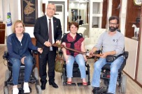 CÜZDAN - Başkan Kayda'ya Anlamlı Hediye