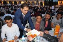 RAMAZAN AYı - Canpolat İlk İftarını Vatandaşlar Yaptı