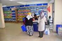 YUNUSEMRE - Gıda Bankası İle İhtiyaç Sahiplerine Ulaşılıyor