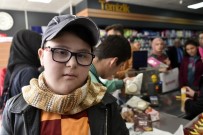 MESLEK OKULU - Gümüşhane'de Özel Öğrenciler Alışverişe Çıktı