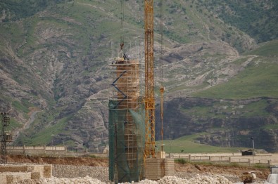 Hasankeyf'teki 650 Yıllık Koç Camii Yeni Yerine Yerleştiriliyor