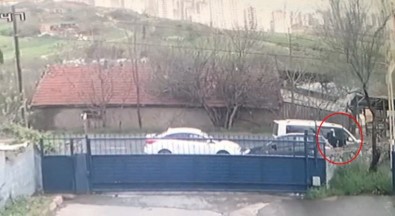 İstanbul'da Otomobil Hırsızları Kamerada