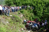 Kontrolden Çıkan Otomobil Menfeze Uçtu Açıklaması 2 Yaralı