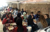 SOSYAL YARDıMLAŞMA VE DAYANıŞMA VAKFı - Selimiye'de İlk İftar