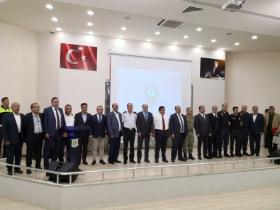 Tarsus'ta 'Karayolu Trafik Güvenliği Haftası' Etkinlikleri