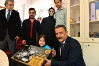 ÇAĞLAR ÖZDEMIR - Validen Türkiye Gündemine Oturan Zeynep'e Sürpriz