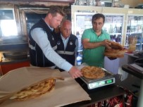 VEZIRHAN - Vezirhan'da Ekmek Gramajları Denetlendi