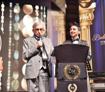 10. Bedia Muvahhit Tiyatro Ödülleri'nin Adayları Açıklandı