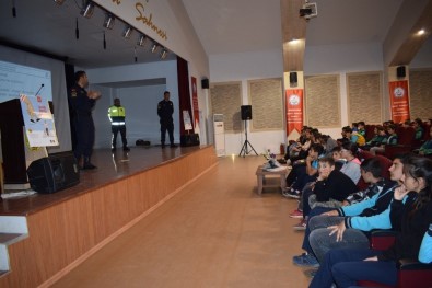 Arguvan'da Öğrencilere Trafik Eğitimi Verildi