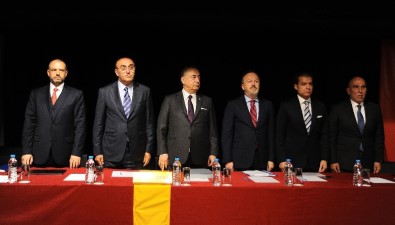 Galatasaray'da Mayıs divanı başladı