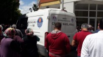 TEKERLEKLİ SANDALYE - Mersin'de Çıkan Yangından Engelli Bir Vatandaş Hayatını Kaybetti