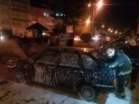 CAMİİ - Seyir Halindeki Otomobil Alev Aldı