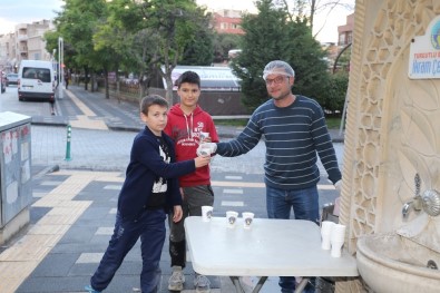 Turgutlu'da İftar Çorbaları İkram Çeşmesinden