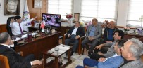 MAHMUT ARSLAN - Başkan Özcan Çarşı İçi Düzeni İle İlgili Oda Başkanlarıyla Görüştü