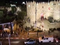 SES BOMBASI - İsrail Askerleri Mescid-İ Aksa'da Teravih Namazı Kılanlara Saldırdı