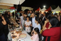 HACIVAT VE KARAGÖZ - Yüreğir'de Ramazan Şenliği