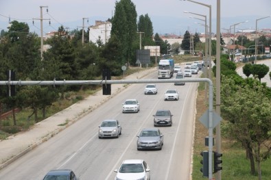 Afyonkarahisar'da Bayram Yoğunluğu