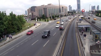 Bayram Öncesi İstanbul'da Yollar Boşaldı