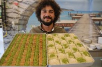 BAYRAM ŞEKERİ - Bitlis'te Bayram Telaşı Başladı