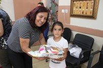 BAYRAM HEDİYESİ - Gönül Elçilerinden Öğrencilere Bayram Hediyesi