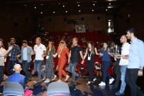 HALUK LEVENT - Haluk Levent, Lösemi Hastası Bünyamin İle Diyarbakır'da Düet Yaptı