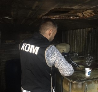 İzmir'de Akaryakıt Kaçakçılığı Operasyonu