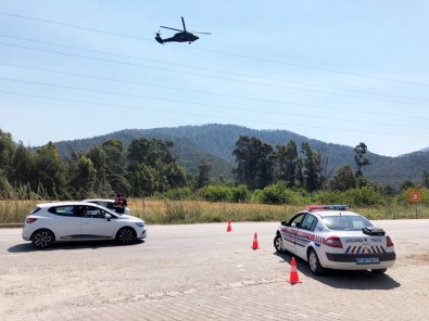 Jandarma, Bodrum'da Helikopterle Trafik Uygulaması Yaptı
