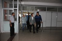 İDRIS AKBıYıK - Vali Akbıyık, Yaralı Askerleri Ziyaret Etti