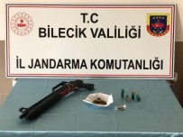 DÖVME - Bilecik'te Jandarmadan Uyuşturucu Operasyonu