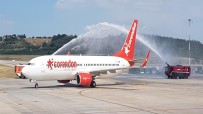 STUTTGART - Corendon Airlines, İzmir Uçuşlarına Başladı