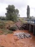 YOL ÇÖKMESİ - Kırıkkale Valiliği Yağış Sonrasındaki Bilançoyu Açıkladı