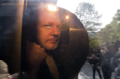 ABD, Assange'ın iadesi için talepte bulundu