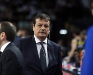 EFES - Ergin Ataman'dan Kulaklıklı Tepki
