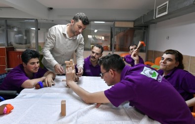Osmangazi'de Engeller Aşılıyor