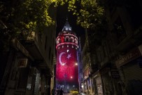 HALİÇ METRO GEÇİŞ KÖPRÜSÜ - Türkiye İzlanda Maçı Öncesi İstanbul'da Her Yer Kırmızı Beyaza Bürünecek