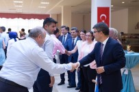 BAYRAMLAŞMA - Üniversite Personeli Bayramlaşma Töreninde Buluştu