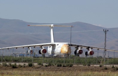 8 Yıldır Erzurum'da Bekleyen Gürcistan Uçağı İçin Harekete Geçildi