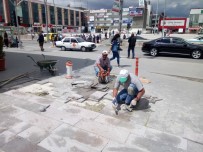 CAMİİ - Asfalt Tamirat Ve Kaldırım Yenileme Çalışmaları Yapılıyor