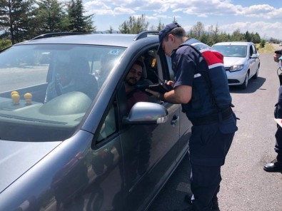 Burdur'da Bayram Trafiği Açıklaması 324 Bin Araç Geçiş Yaptı