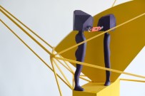 COUNTRY - İletişimsizliği Anlatan Heykel Dereceye Girdi