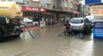 SU BASKINI - İzmir'in O İlçesini Sağanak Vurdu