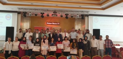 Kitapları Okudular, Altını Kaptılar