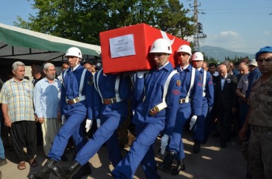 Tunceli Şehitleri Son Yolculuğuna Uğurlandı