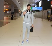 BAKIŞ AÇISI - Ümit Milli Futbol Takımı'nın Kalecisi Altay Bayındır, Kosova'da Yaşanan Gerginliği Anlattı